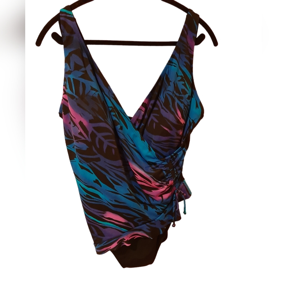 Great Lengths Swimsuit Size 18